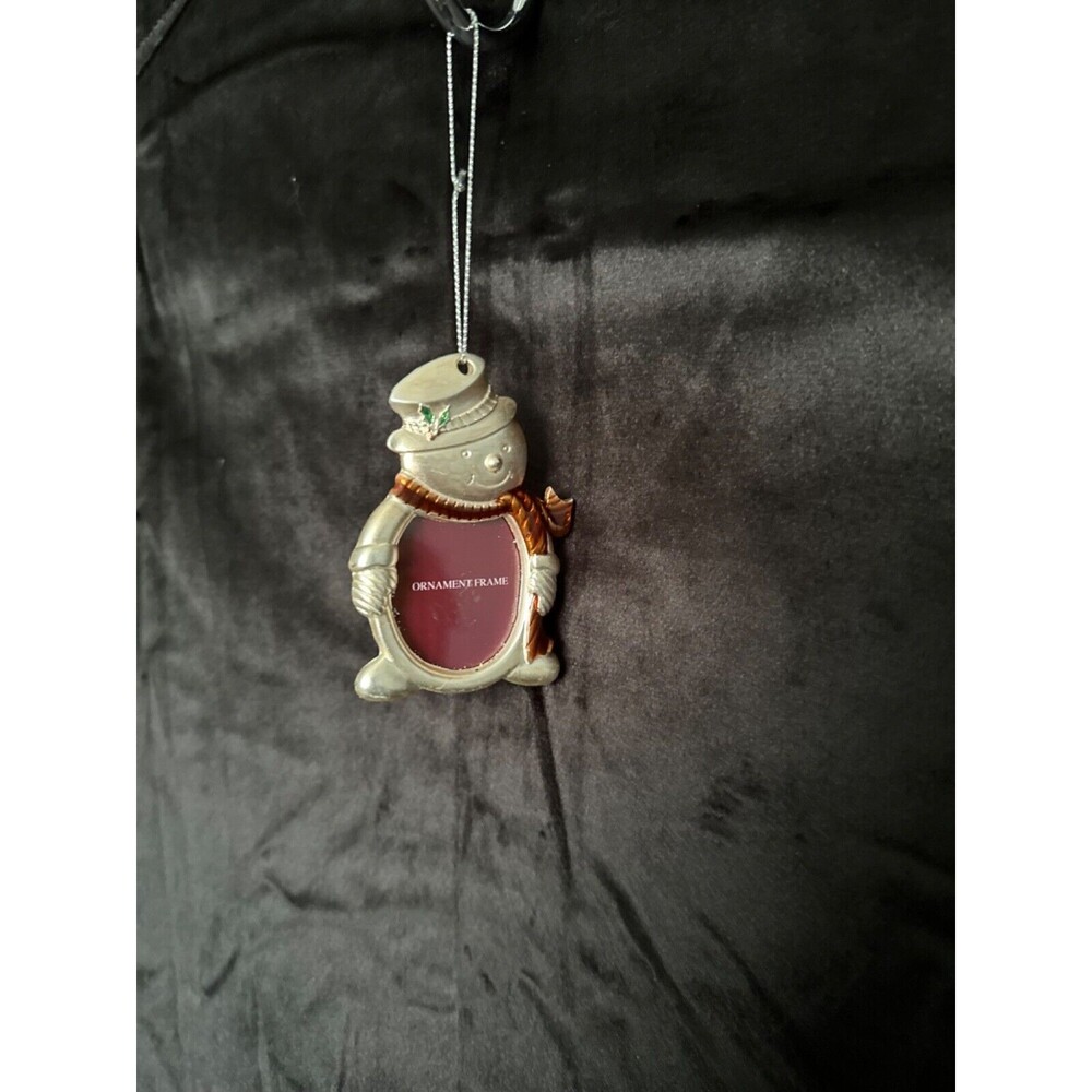 Silver Snowman Oval picture frame ornament, 3” x 1.75”